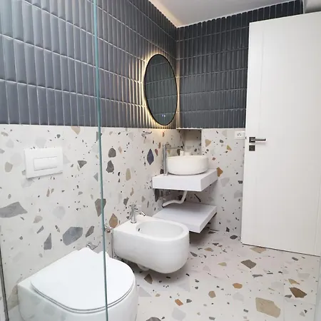 Hercules Bed & Breakfast 3*