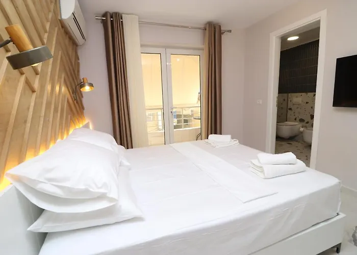 Hercules 3* Himare