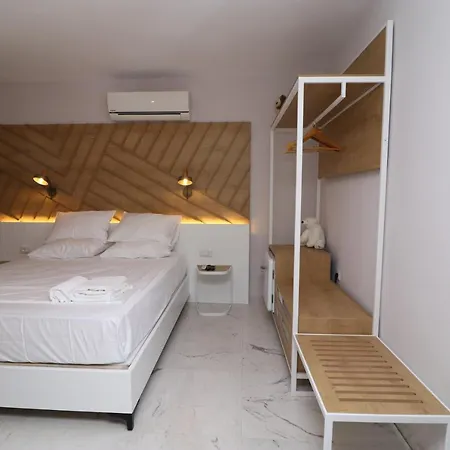 Couette-café Hercules 3*