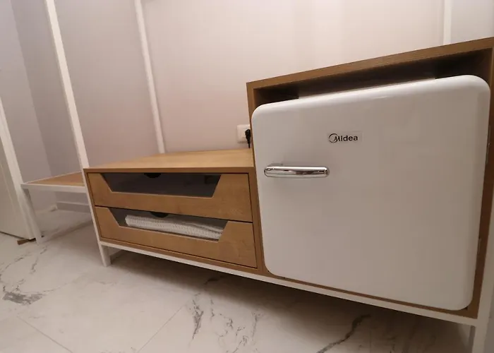 Bed & Breakfast Hercules 3*